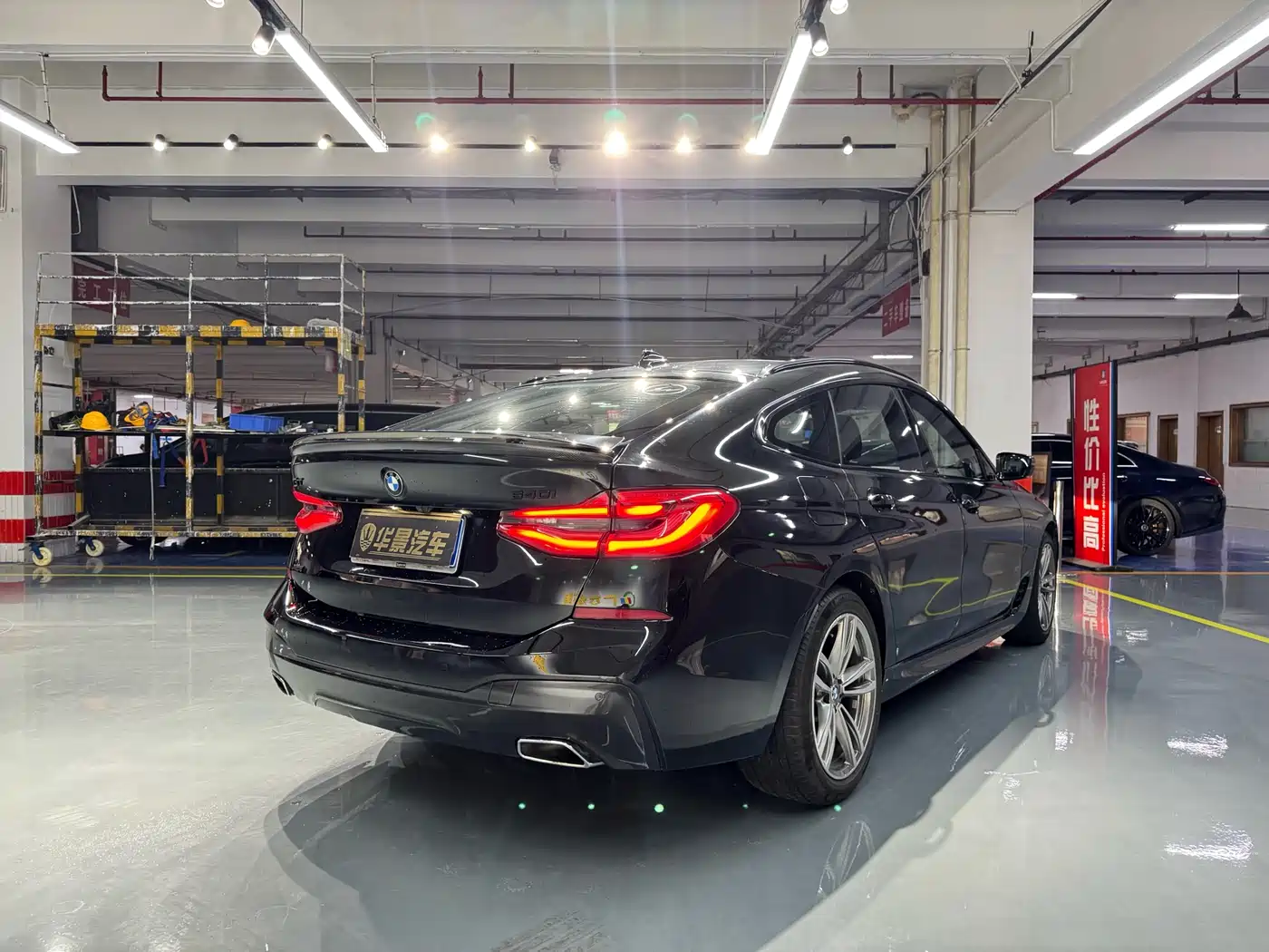 BMW 6 Series GT 2018 630i M Sport Package фото 6