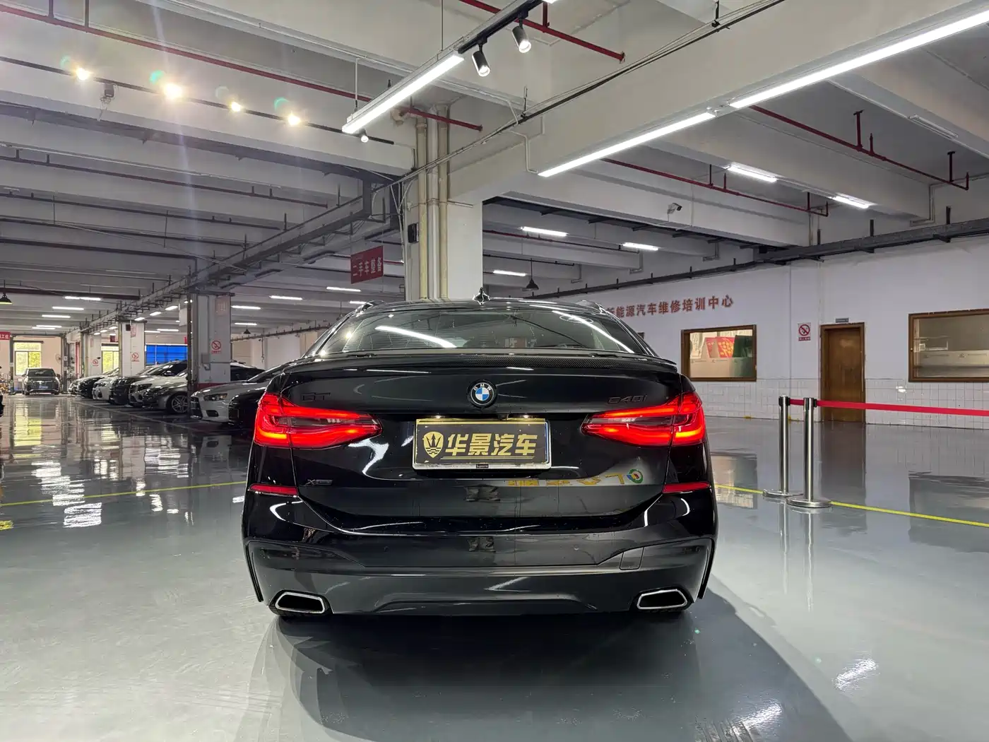 BMW 6 Series GT 2018 630i M Sport Package фото 5