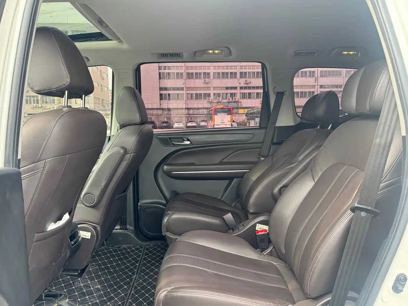 GAC Trumpchi Trumpchi M6 2019 270T DCT Luxury Edition (7-seater) (China VI) фото 6