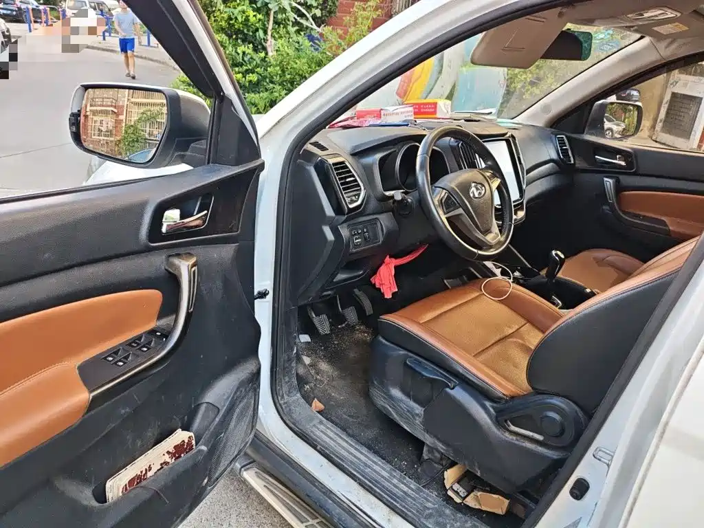 Changan Oshan Changan Oushang CX70 2016 2016 1.6L Manual Luxury