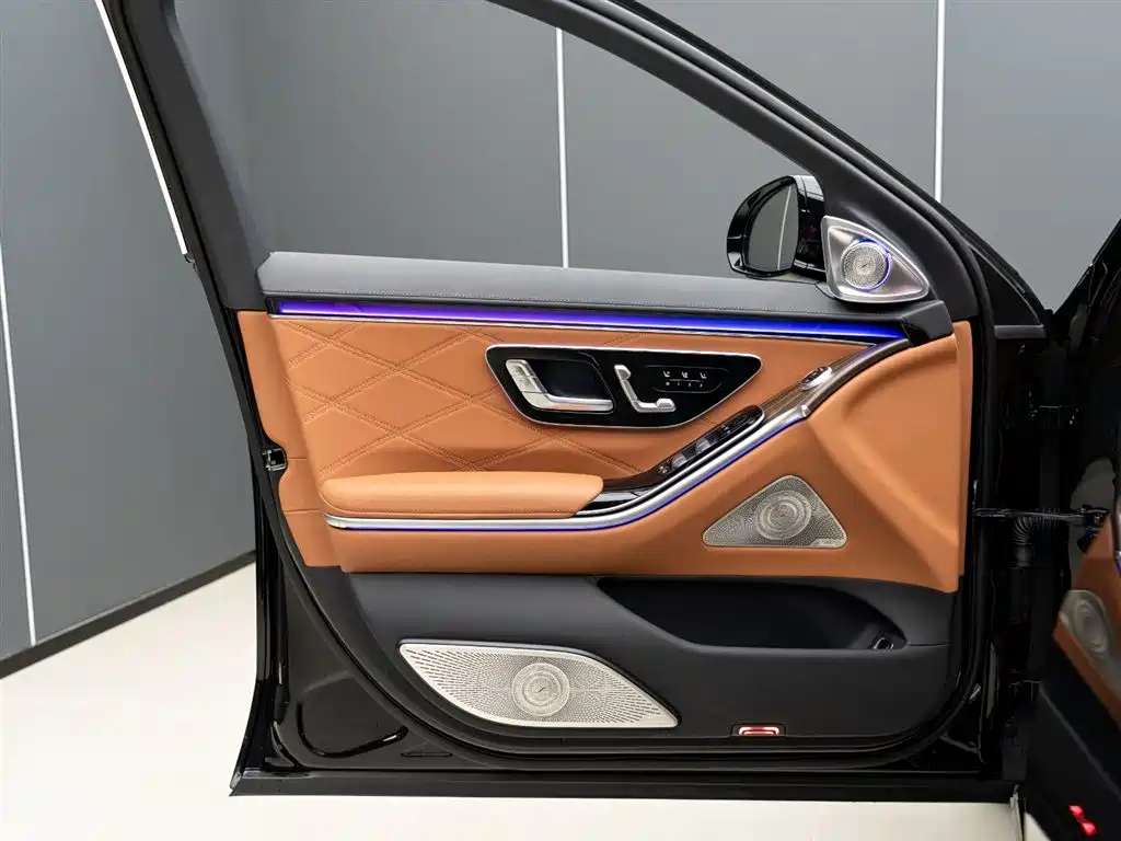 MERCEDES-BENZ MAYBACH S-CLASS