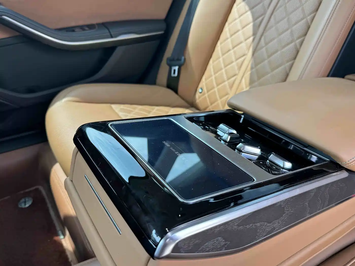 Audi A8 2025 2024 Model A8L 50 TFSI quattro Premium Selection