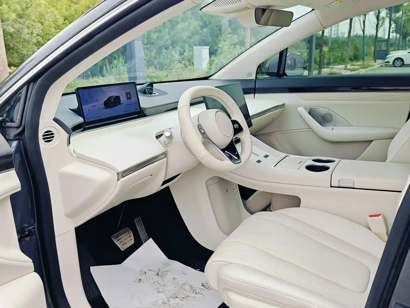 Zhijie Luxeed R7 2024 Pure Electric 667km Pro фото 8