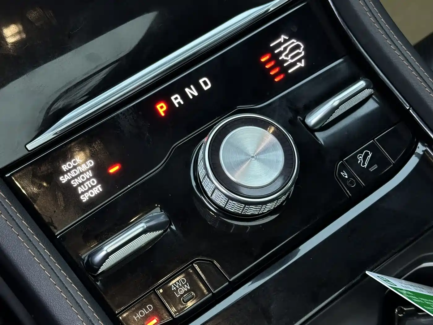 JEEP GRAND CHEROKEE 4XE (IMPORTED)