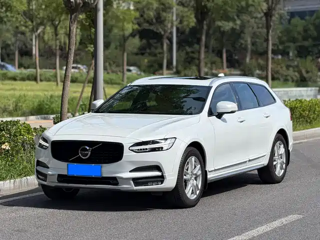 Volvo Volvo V90 2019 Cross Country T5 AWD Intelligent Distance China VI