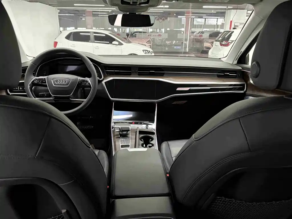 Audi A6 (Import) 2021 allroad quattro Explorer 55 TFSI Premium Off-road фото 20
