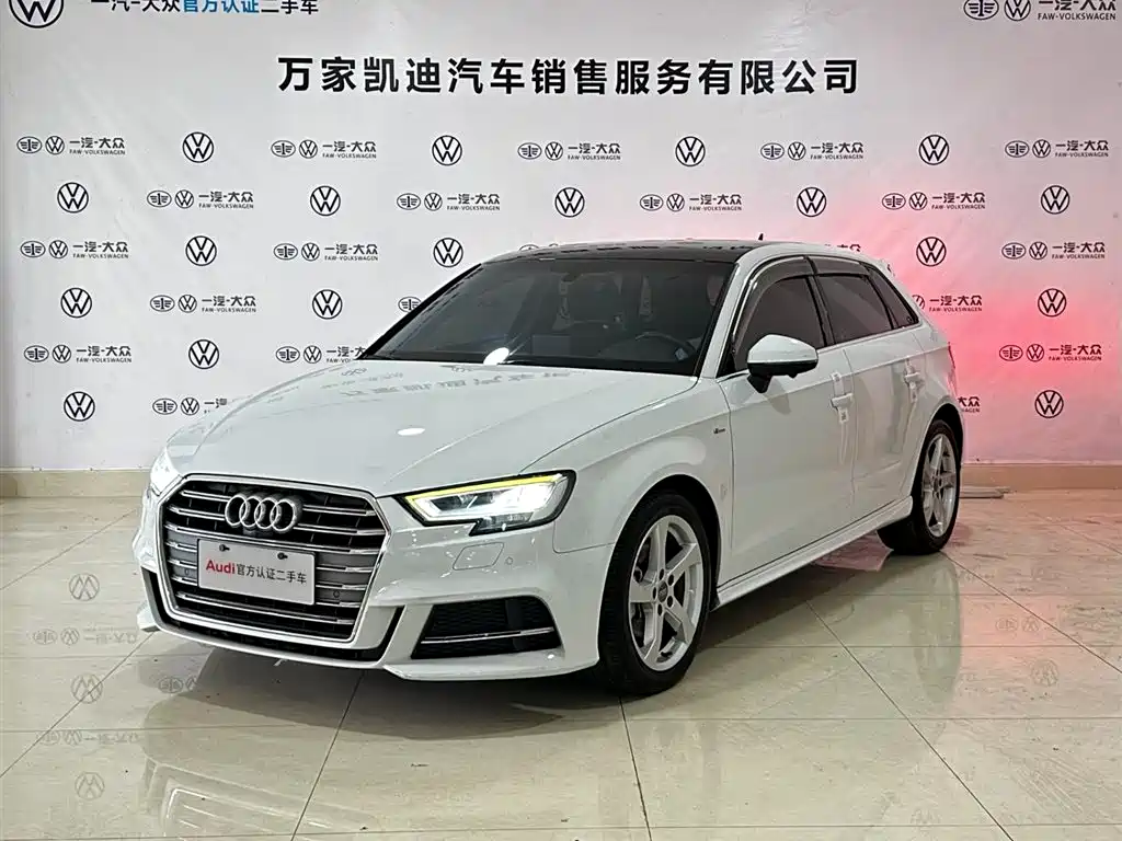 Audi A3 2020 Sportback 35 TFSI Fashion Type China VI
