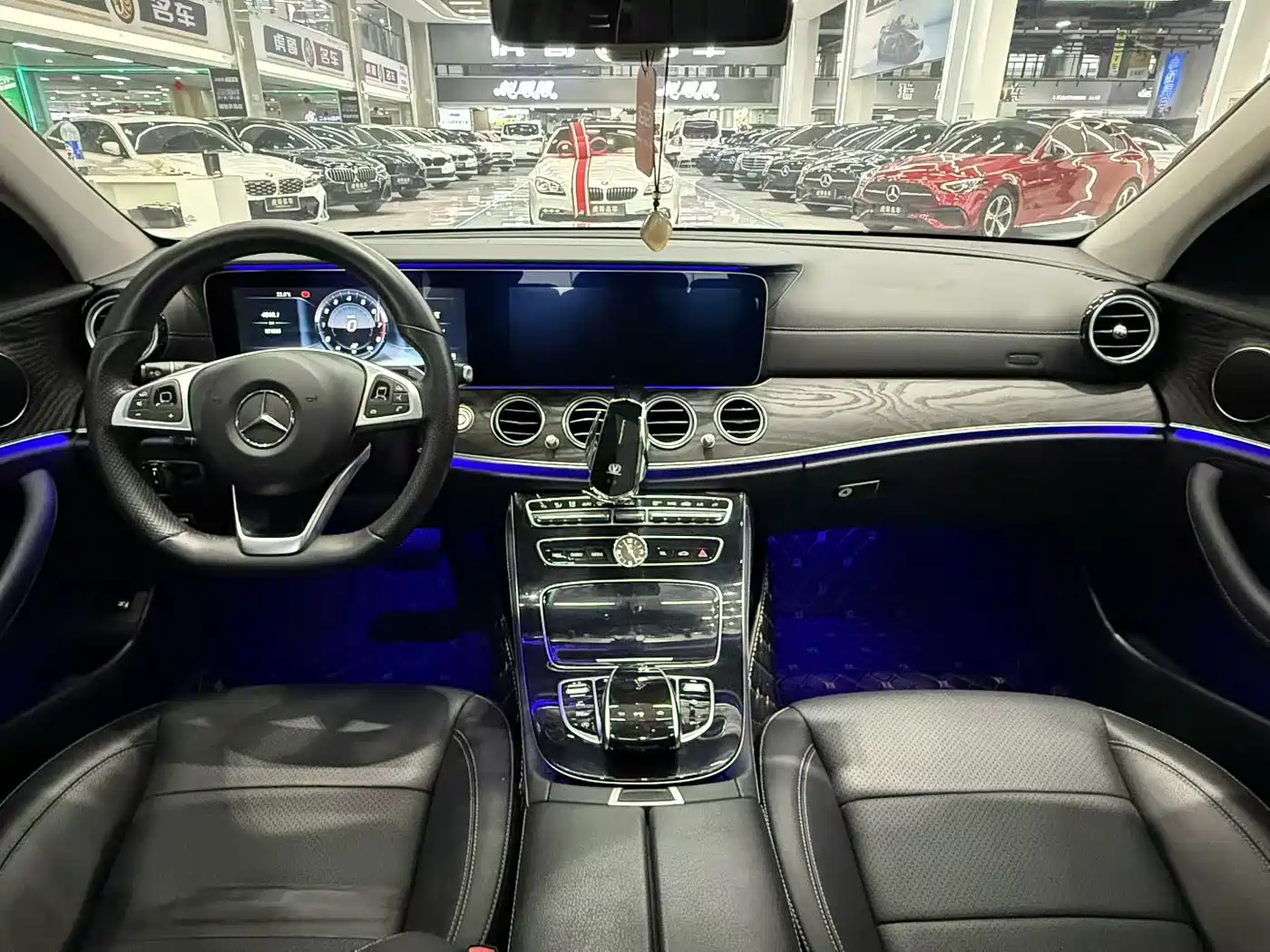 Mercedes-Benz E-Class 2016 E 300 L Sport Fashion Type фото 9