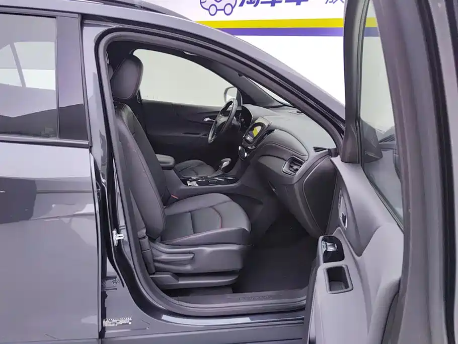 Chevrolet Equinox 2022 2021 550T RS Smart Tuojie Edition