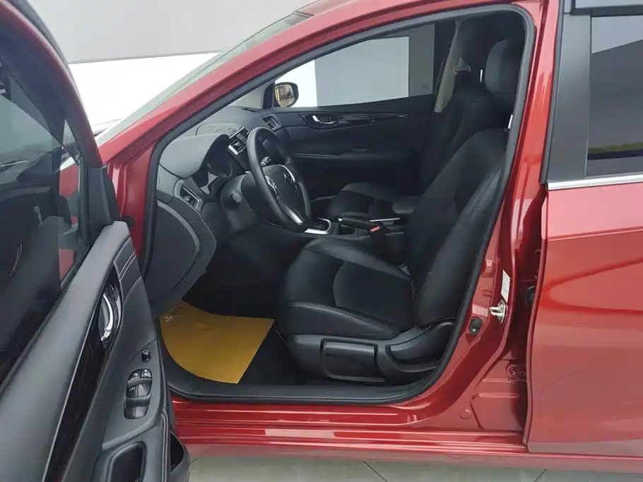 Nissan Tiida 2024 2024 1.6L CVT Cool Sport Edition