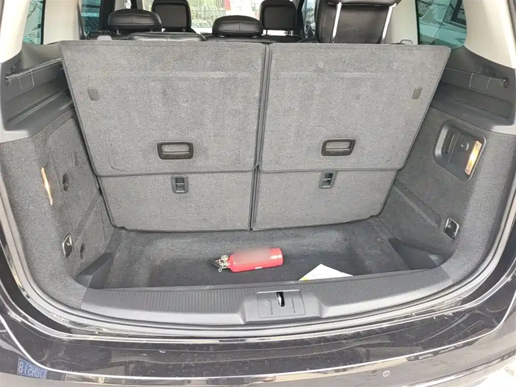 Volkswagen Sharan 2014 2.0TSI Standard фото 19