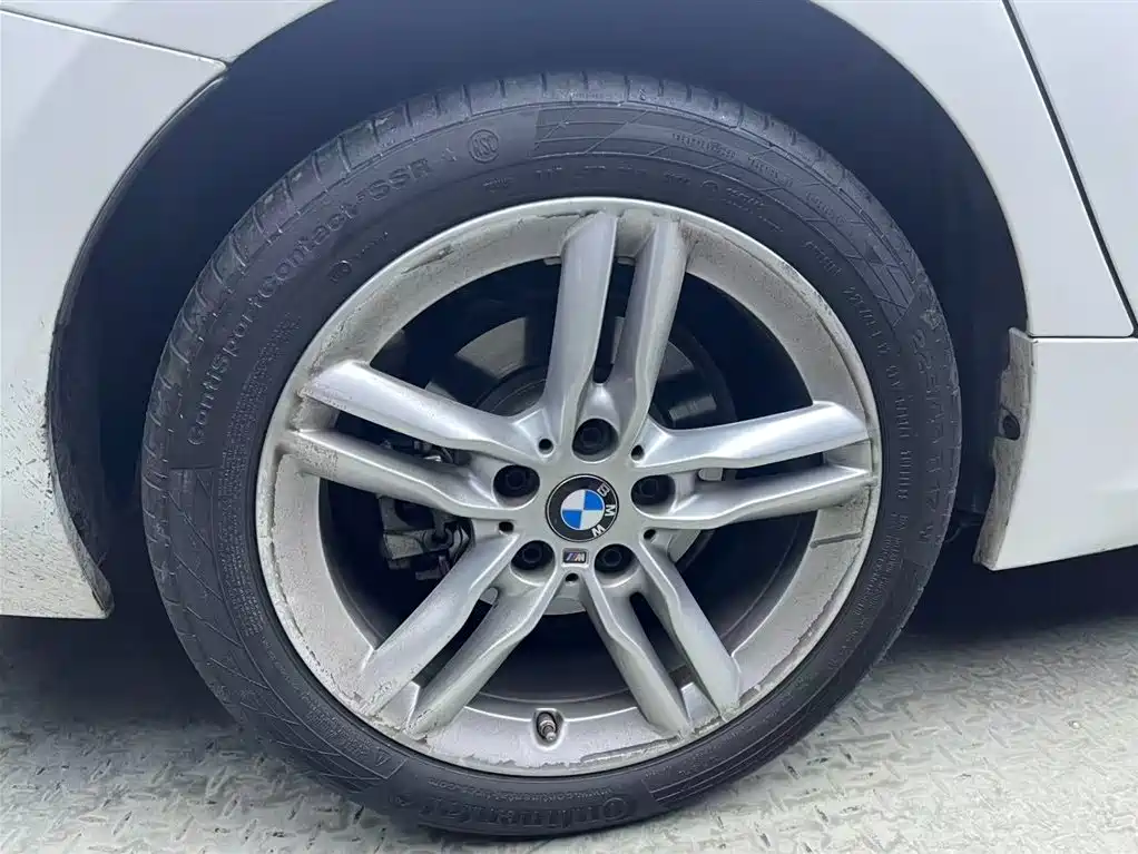  BMW BMW 1 Series 2022 120i M Sport Shadow Edition 23