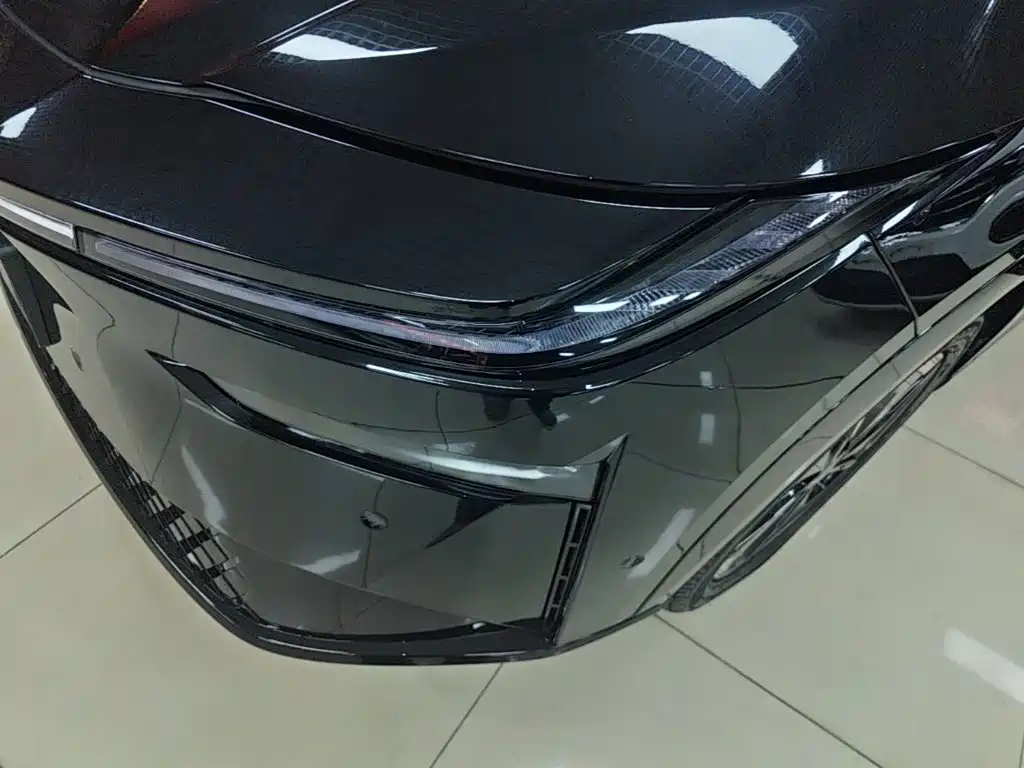 Фото 24 - Toyota BoZhi 3X
