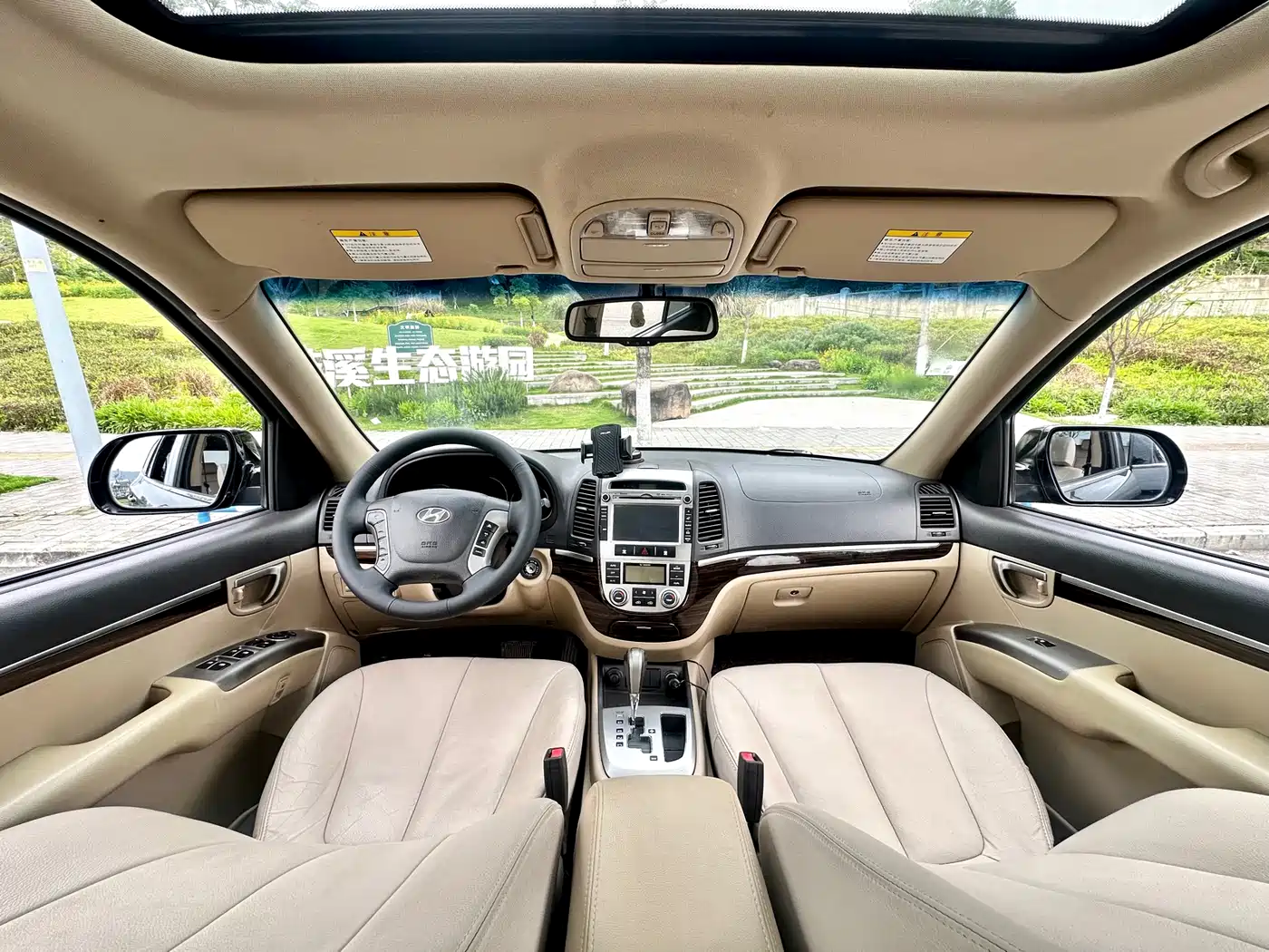 Hyundai Santa Fe Classic 2010 2.4 Comfort Edition 7-Seater 4WD фото 36