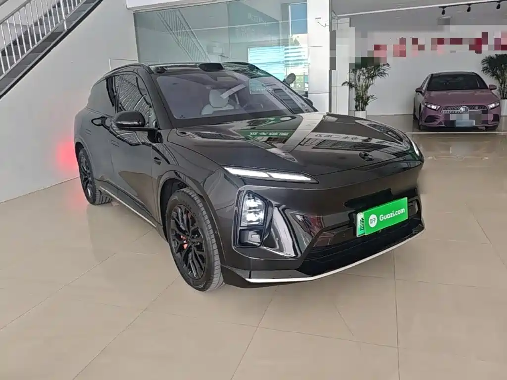 Фото 4 - NIO EC6