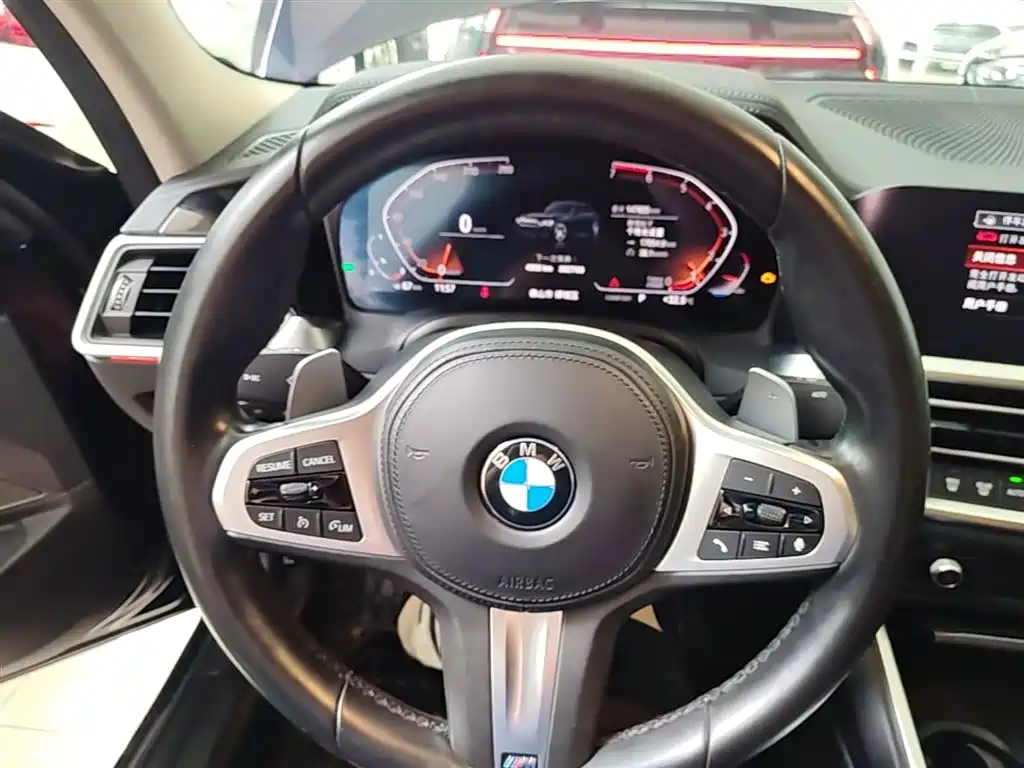 BMW 3-SERIES