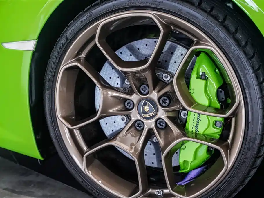 Lamborghini Huracán 2014 LP 610-4 фото 6