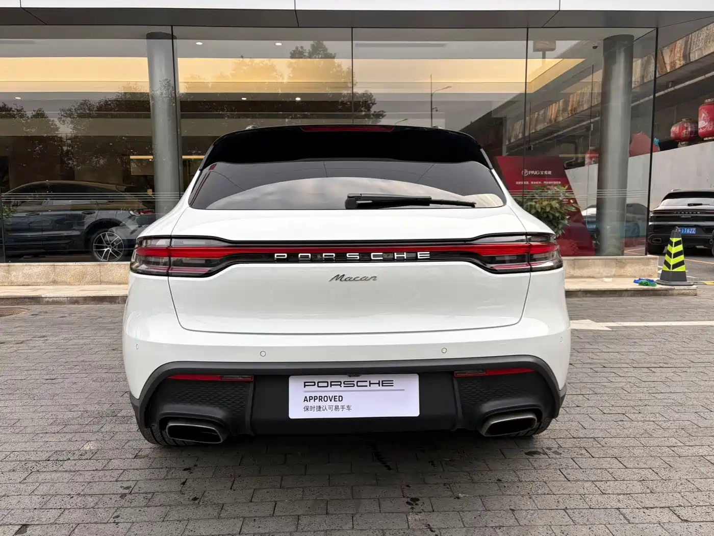 Porsche Macan 2023 Macan 2.0T фото 5