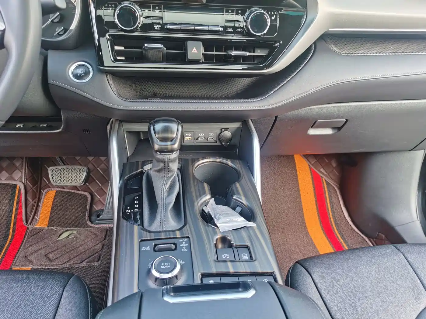 Toyota Highlander 2024 2022 380T 4WD Premium 7-Seater