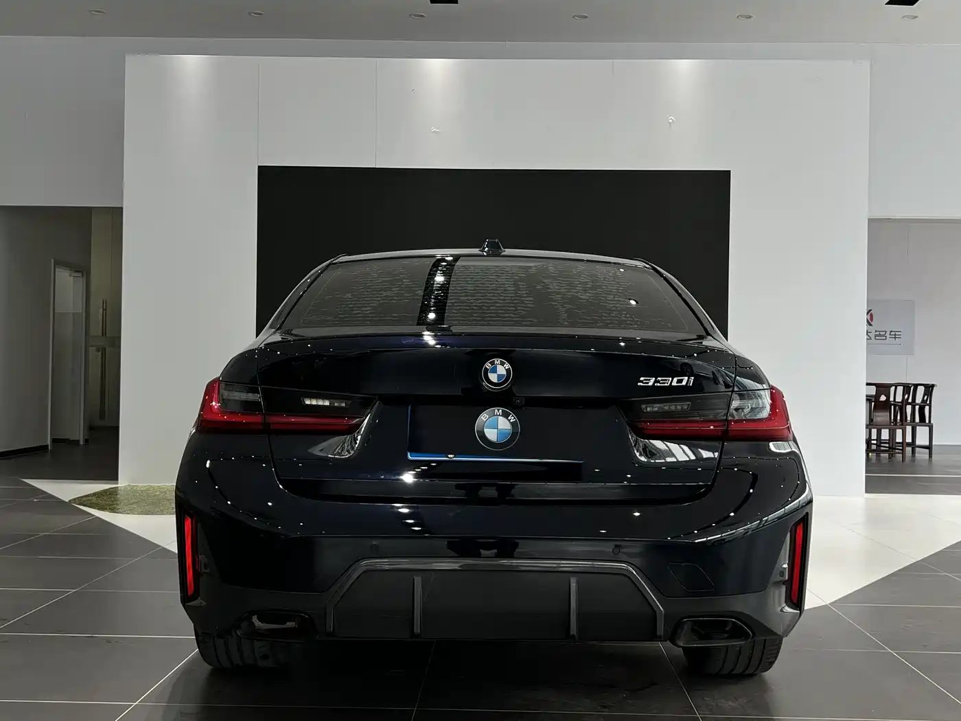 BMW 3-SERIES