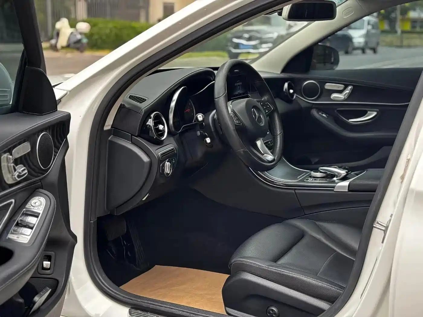 Mercedes-Benz C-Class 2018 C 200 L Sport Edition фото 7