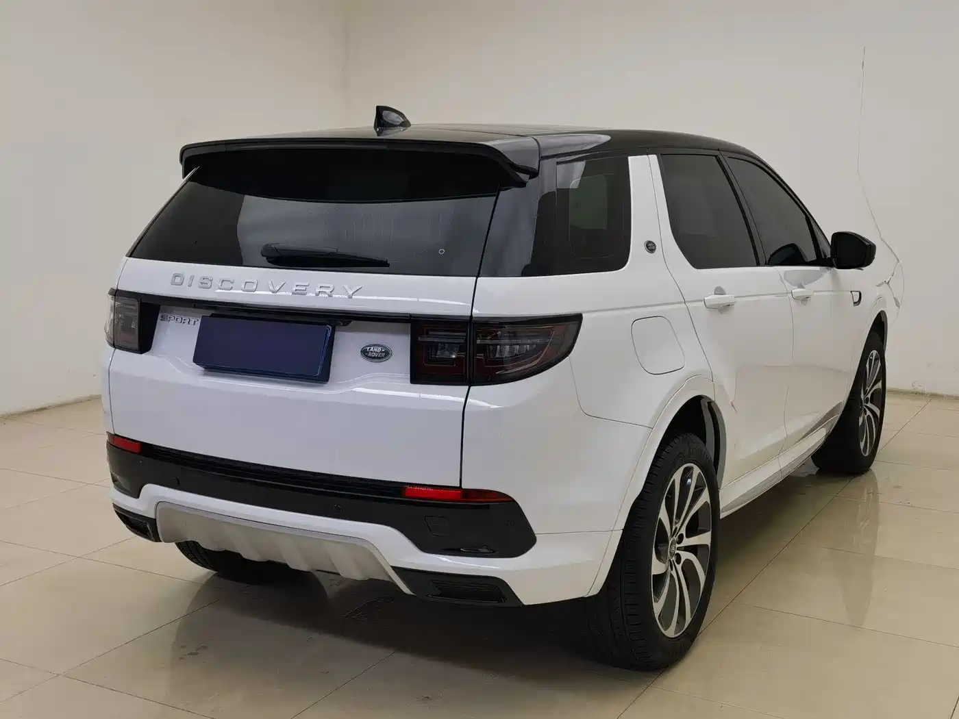 LAND ROVER DISCOVER SPORTS