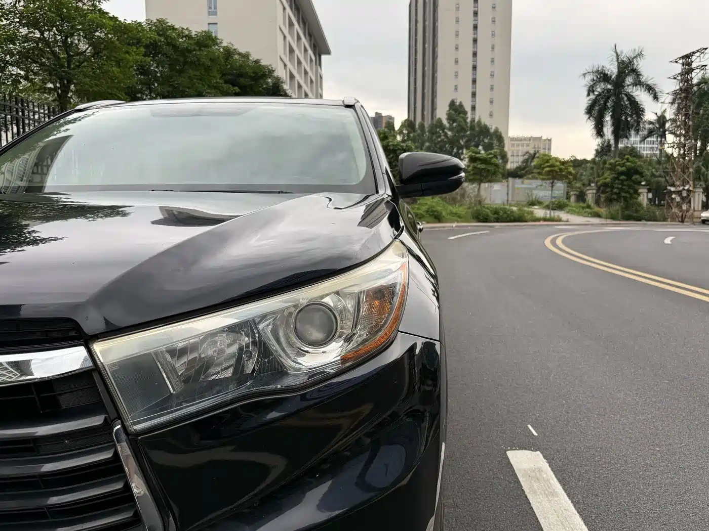 Toyota Highlander 2015 2.0T FWD Elite Edition 5-seater фото 12