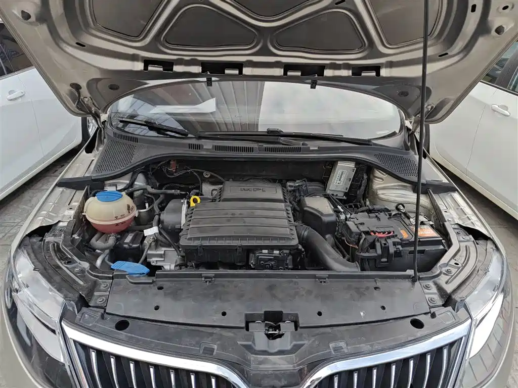 Škoda Rapid 2019 1.5L Automatic Comfort China V фото 20