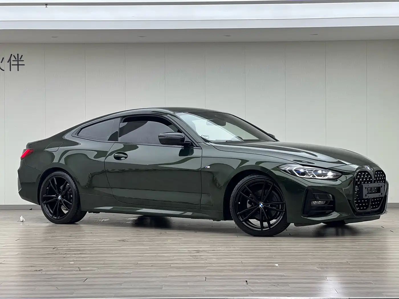 BMW 4 Series 2023 425i M Sport Shadowline Package фото 2