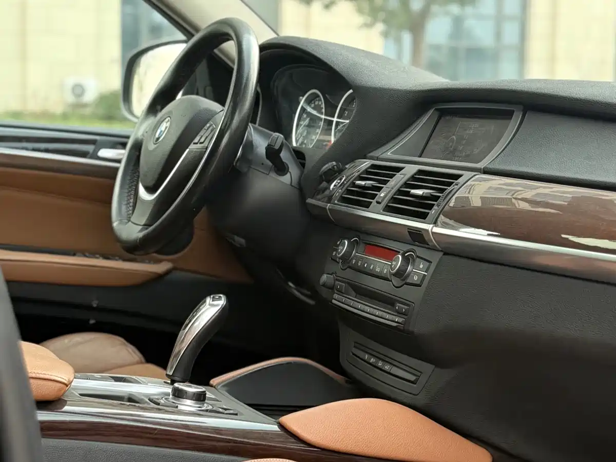 BMW X6 2011 xDrive35i фото 10