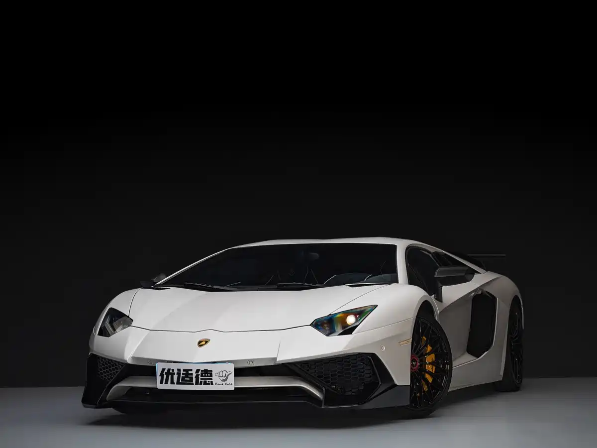 Lamborghini Aventador 2013 2011 LP 700-4