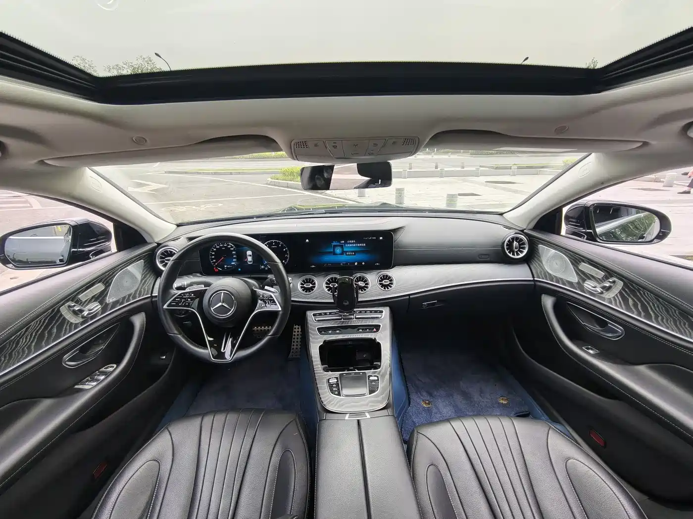 MERCEDES-BENZ CLS