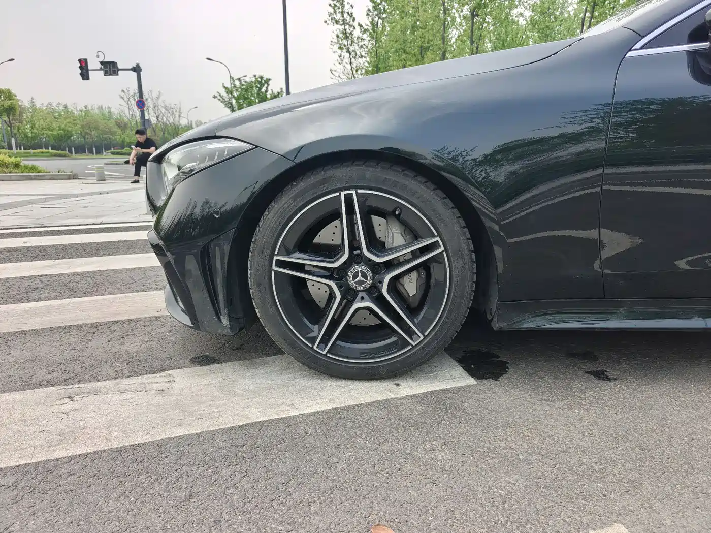 MERCEDES-BENZ CLS