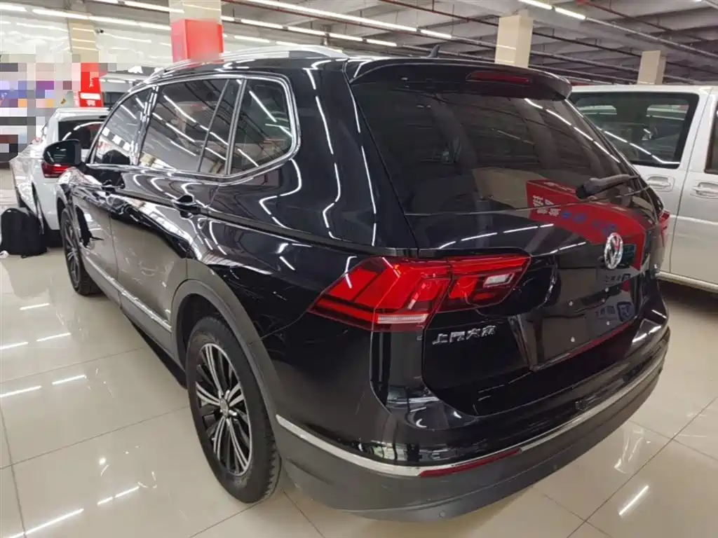 Volkswagen Tiguan L 2020 330TSI Auto 2WD Panorama Comfort China VI фото 5