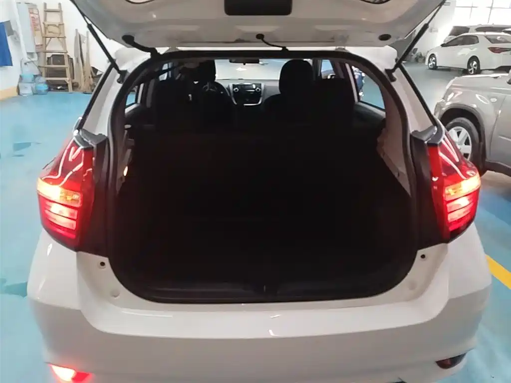Toyota Vios FS 2017 1.5L CVT Fengchi Edition фото 19