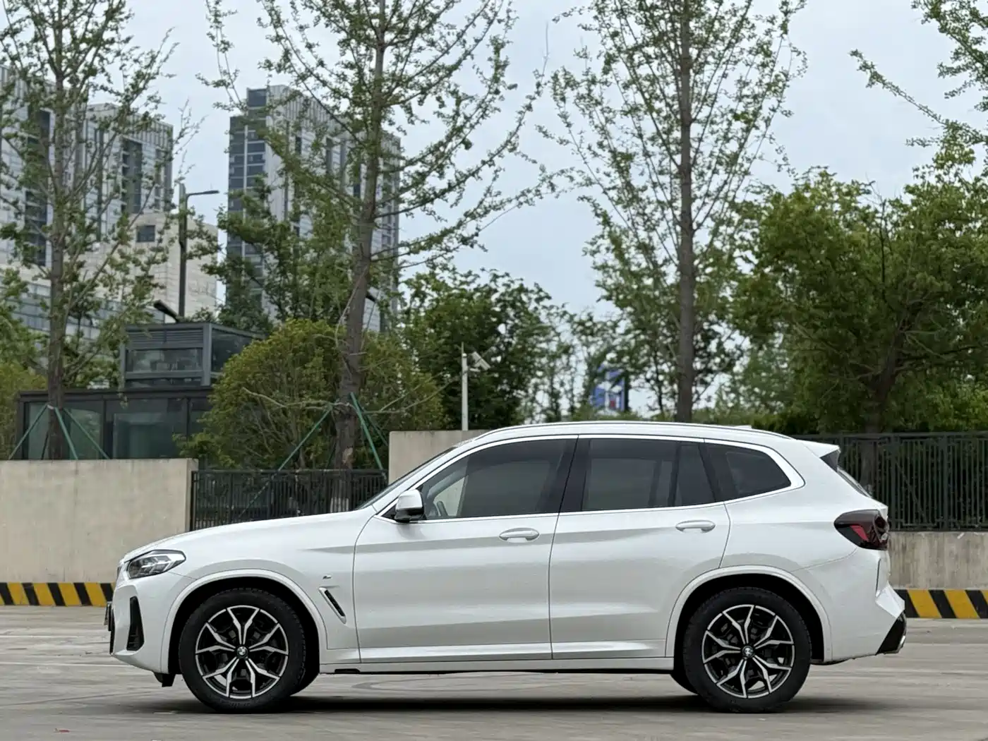 BMW X3 2023 xDrive25i M Sport Package фото 2