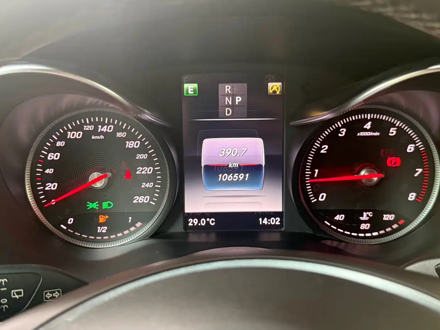 Mercedes-Benz GLC 2018 GLC 260 4MATIC Dynamic фото 16