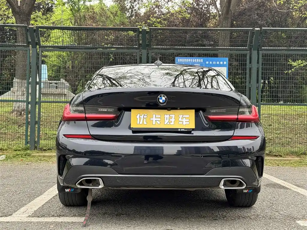 BMW 3 Series 2021 320Li M Sport Package фото 5
