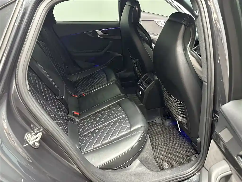 Audi S4 2018 2018 S4 3.0TFSI