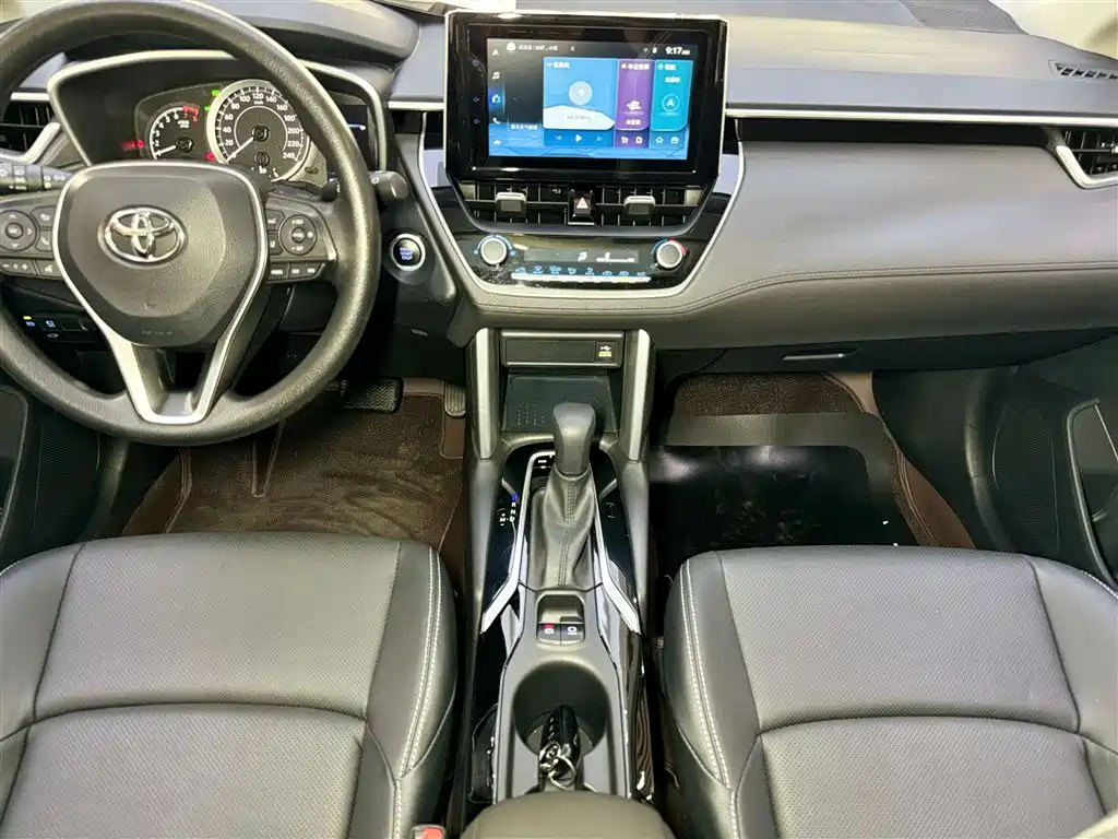 Toyota Frontlander 2022 2.0L CVT Luxury PLUS Edition фото 15