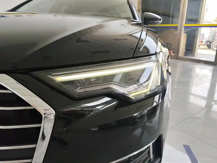 Audi A6L 2021 45 TFSI Exclusive Elegance фото 5