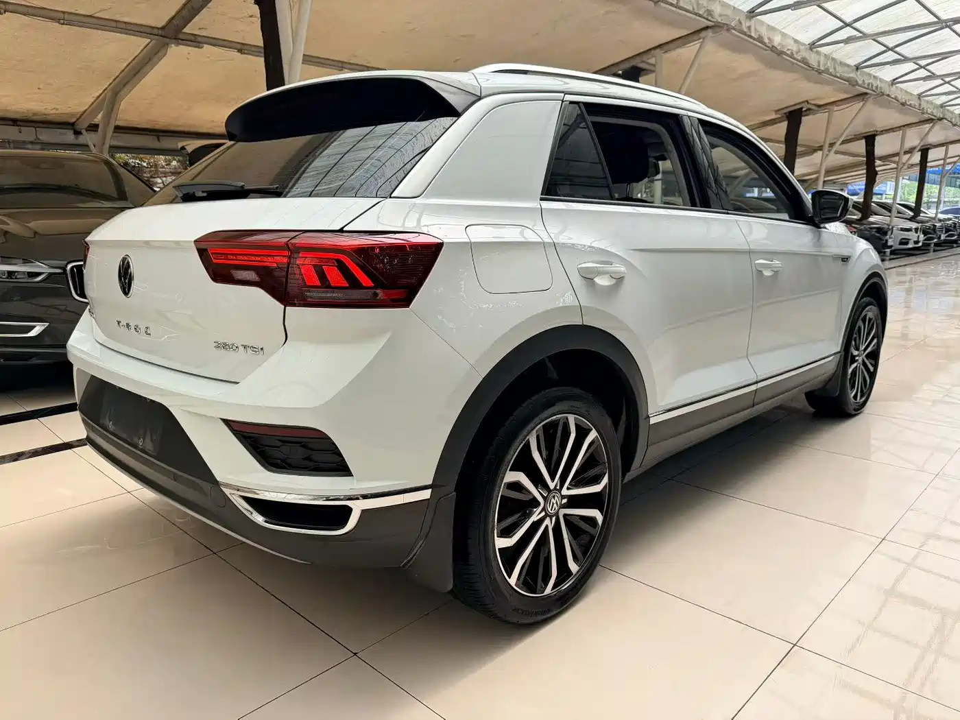 Volkswagen T-ROC 2020 280TSI DSG 2WD Comfort фото 4