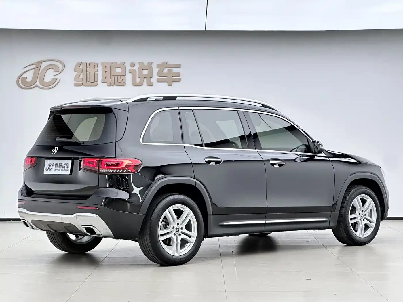 Mercedes-Benz GLB 2023 GLB 220 Dynamic фото 3