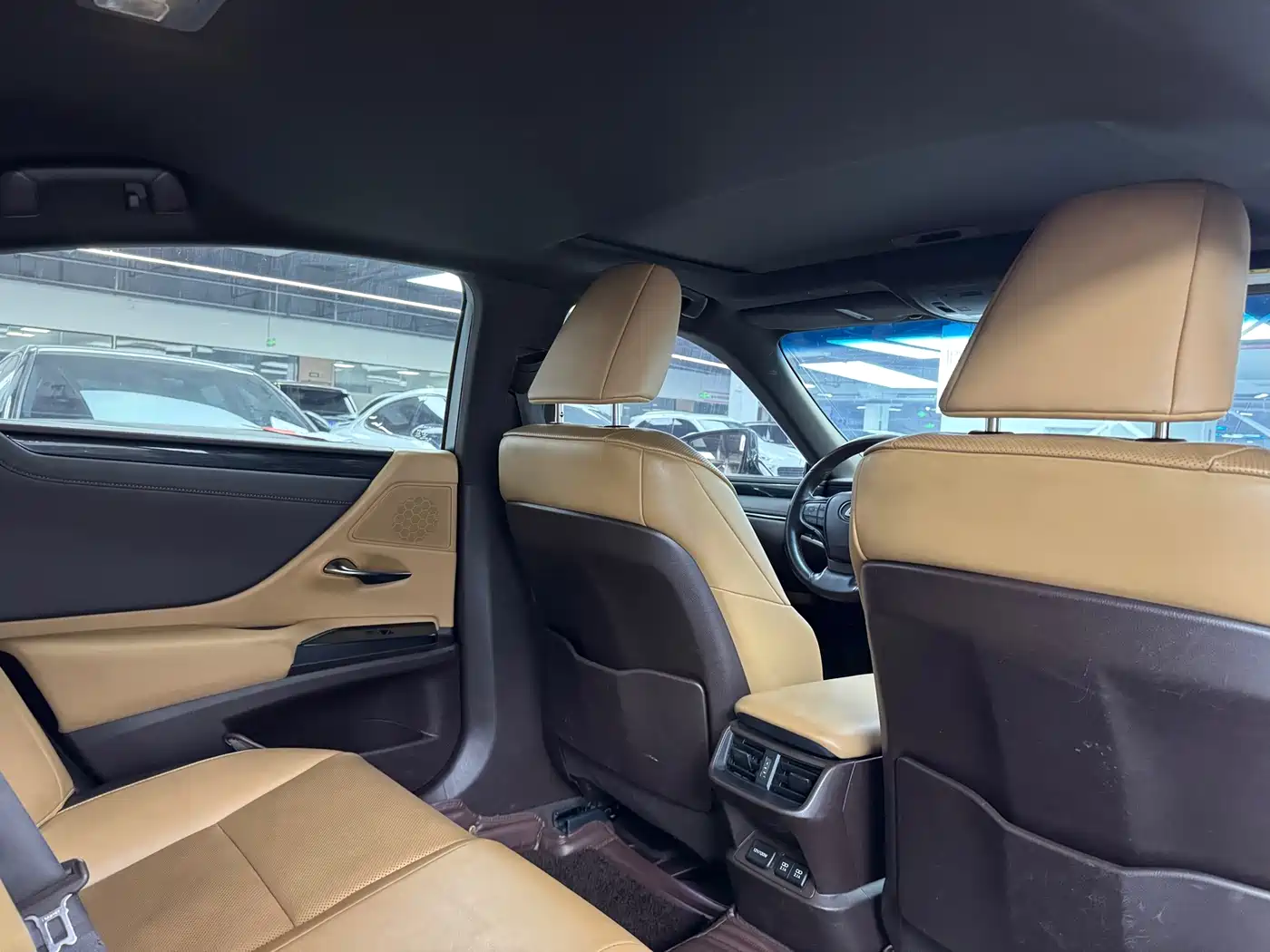 Lexus ES 2018 200 Excellence Edition China V фото 14