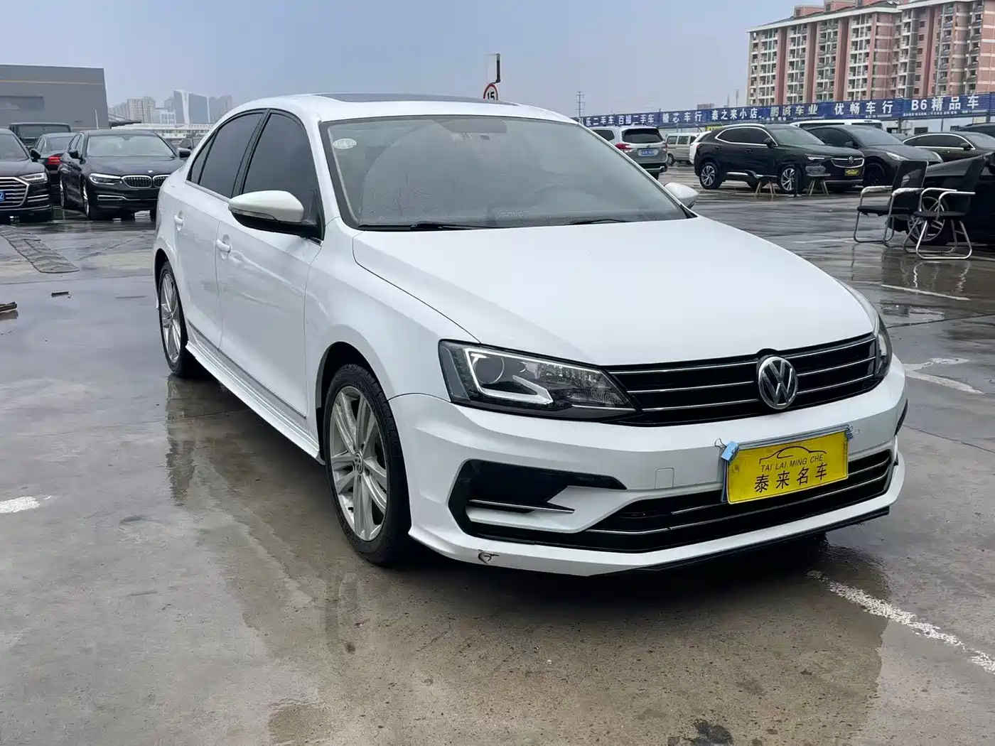 Volkswagen Sagitar 2018 280TSI DSG Spark Edition фото 3