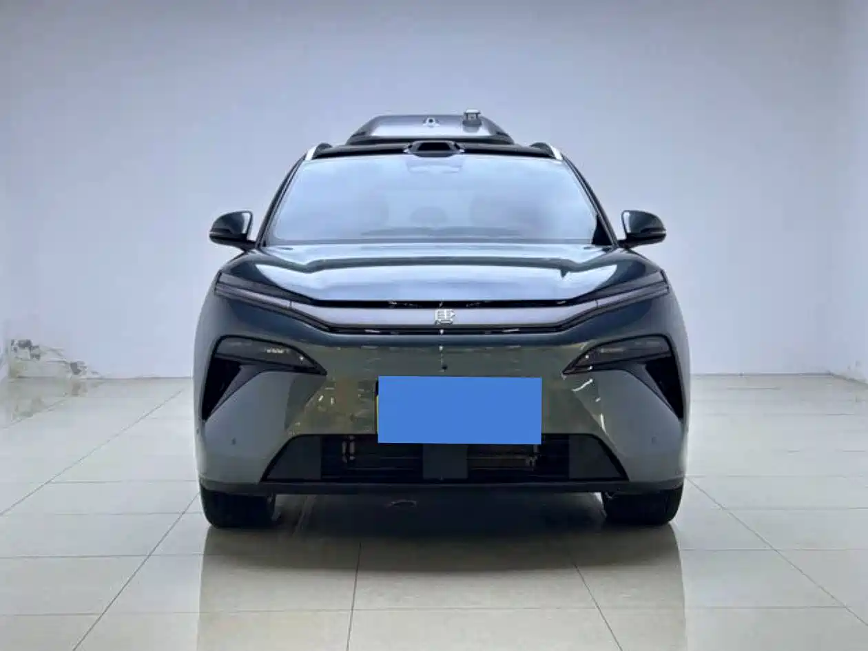 BYD Tang L 2025 DM 175KM Drone Player Edition фото 11