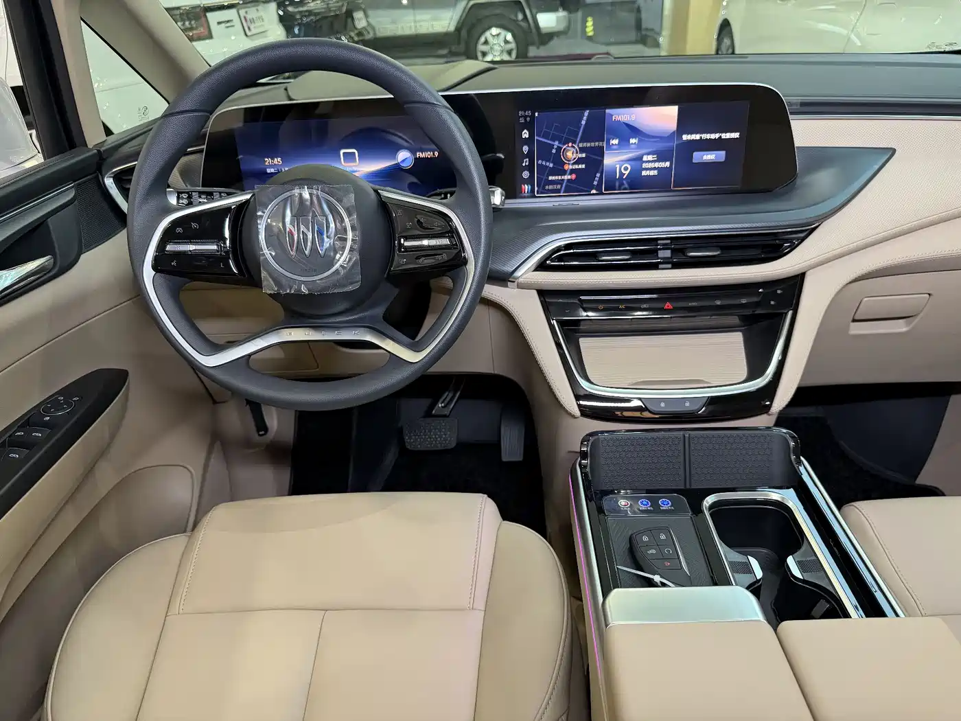 Buick GL8 2025 Land Business Class Comfort DG Edition фото 13