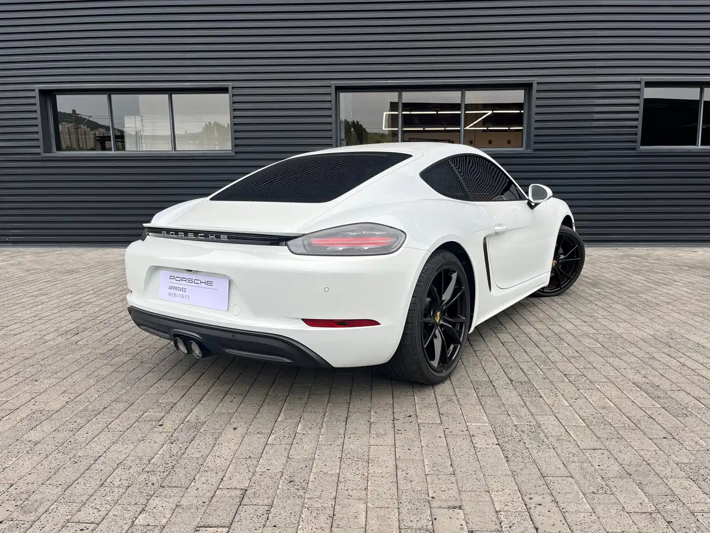 Porsche 718 2022 Cayman 2.0T фото 5