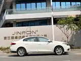 Фото 4 - Renault Fluence