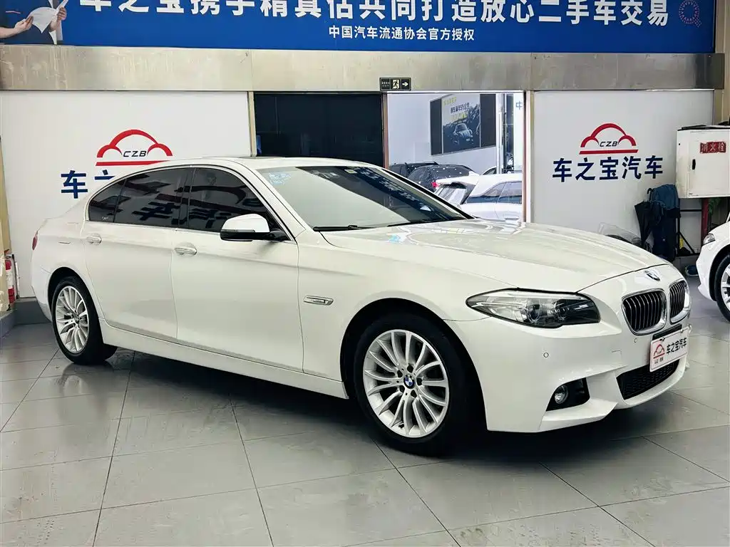 BMW 5 Series 2014 525Li Luxury Design Package фото 3